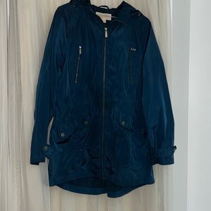Women’s Hooded Rain coat